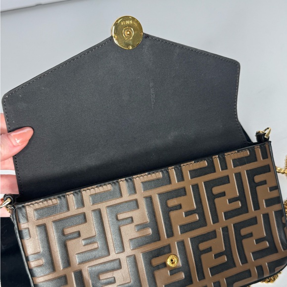Fendi Wallet on Chain Crossbody - Picture 10 of 10